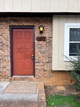 Building Photo - 1053 Kendrick Creek Rd