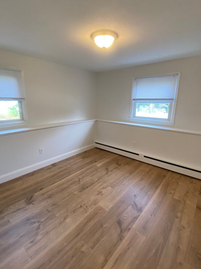 Foto del edificio - 121 Cambridge Rd