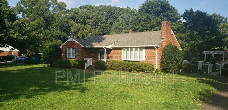 Foto principal - 11137 Thorncroft Dr