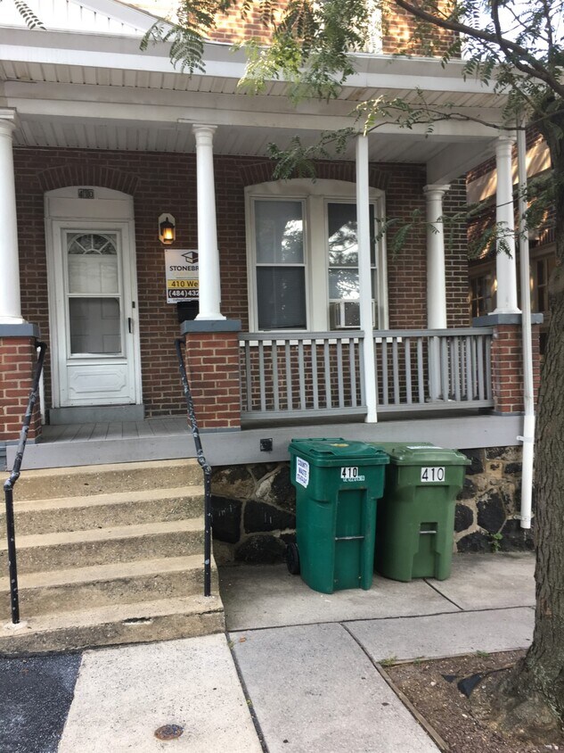 Primary Photo - 410 Webster St