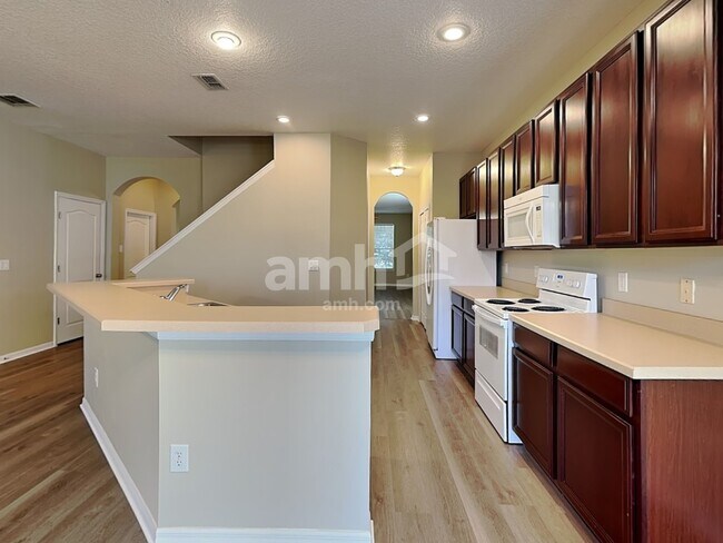 Foto del edificio - 508 Azalea Bloom Dr