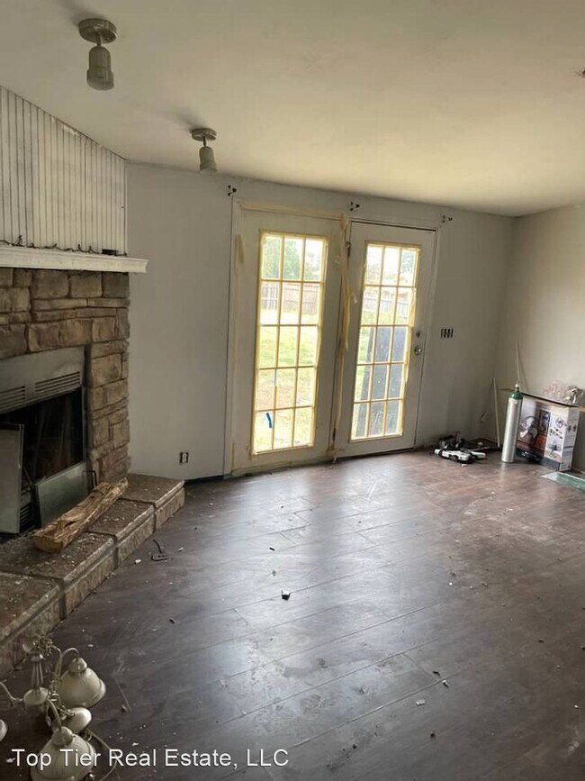 Foto del edificio - 4 br, 2 bath House - 200 E 5th Ave