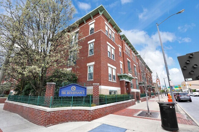 Foto del edificio - ? Lovely & Exclusive Condo in the Historic...