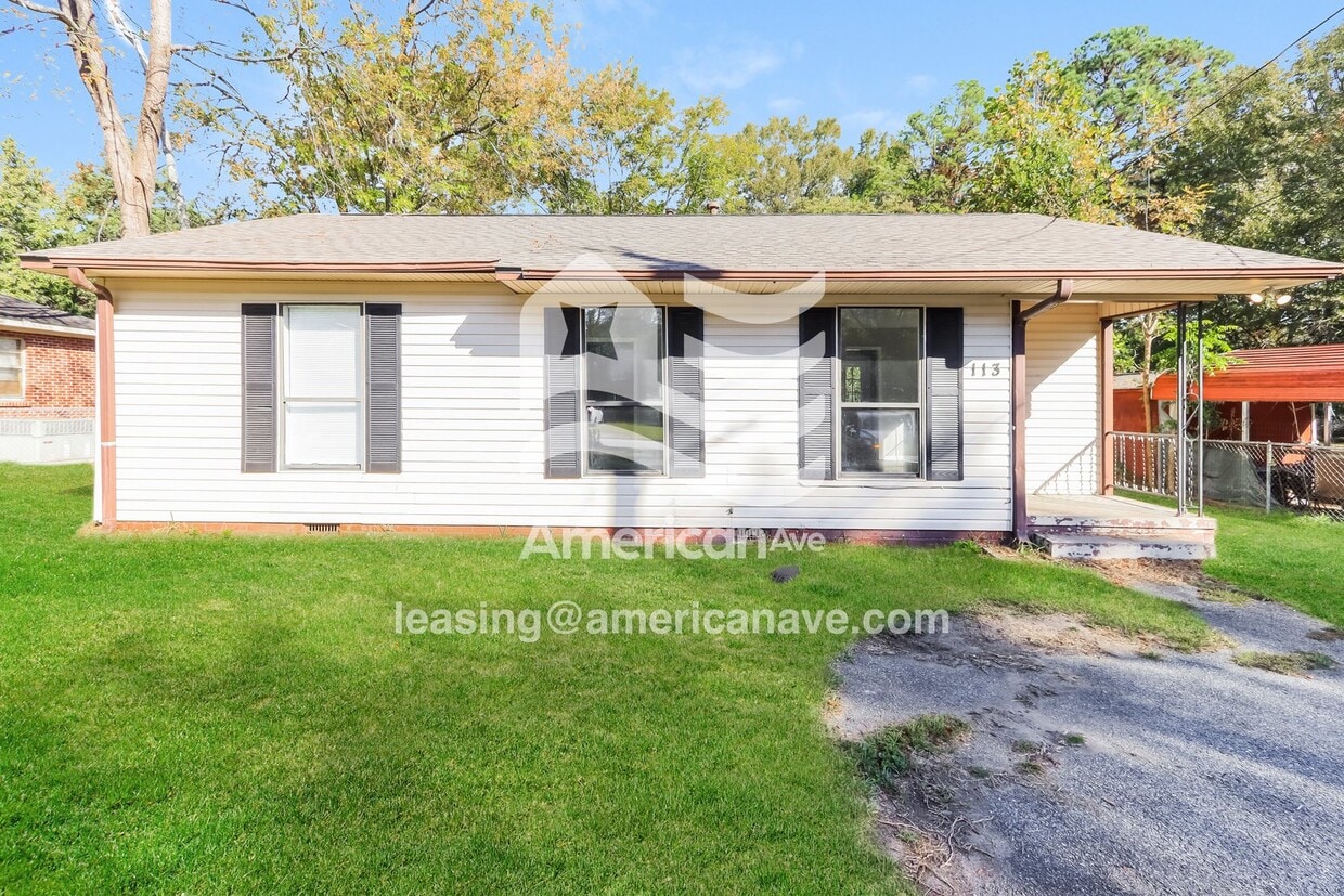 Primary Photo - 113 Jacobs Ln