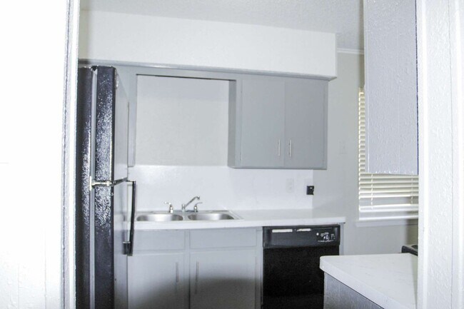 Foto del edificio - 137 Campbell St