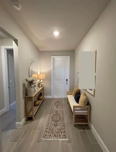 Foto del edificio - 6536 Cloverdale Ave