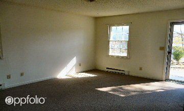 Building Photo - 4704 Yorkwood Dr