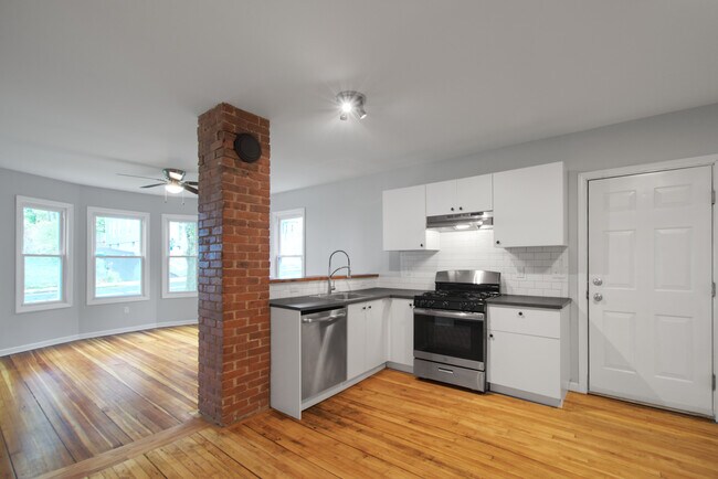 Sala de estar y cocina de concepto abierto - 30 Cooper St