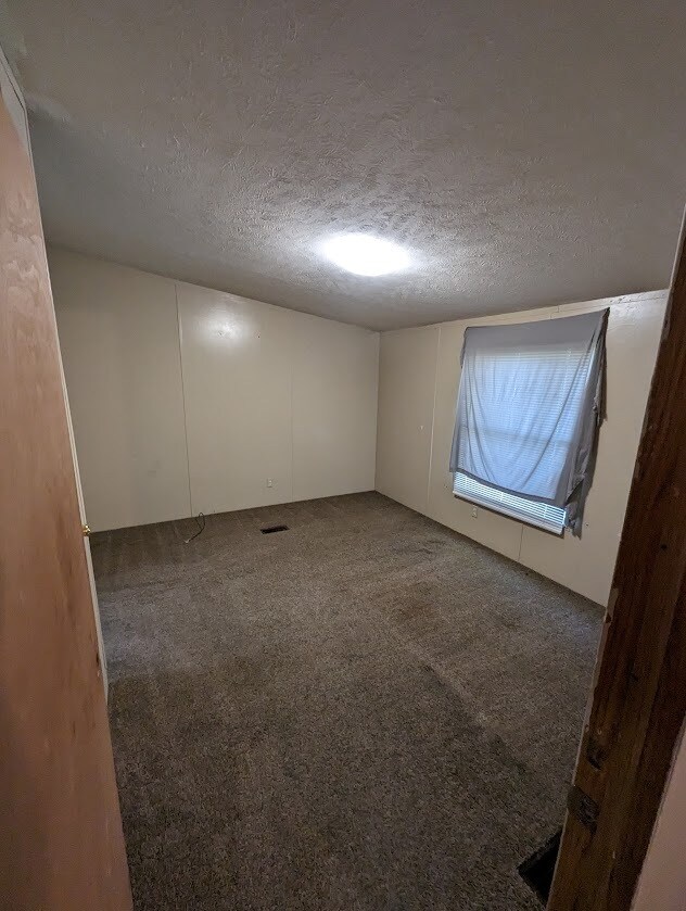 Foto del edificio - 605 N Joplin St