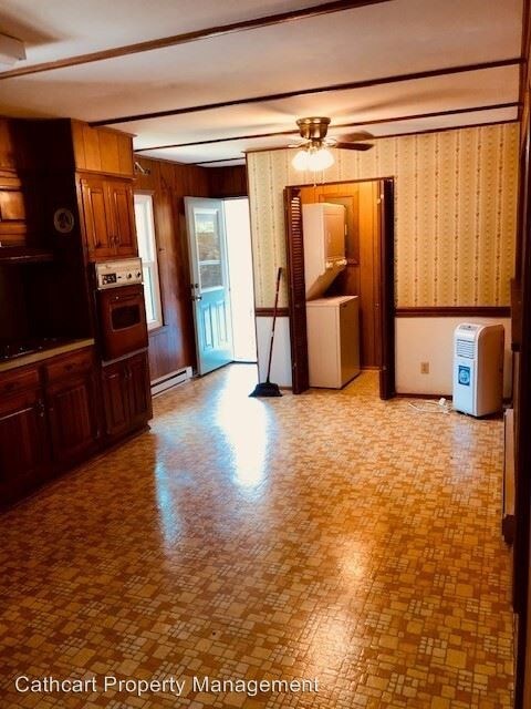 Building Photo - 3 br, 1 bath House - 2220 Williamsburg Road