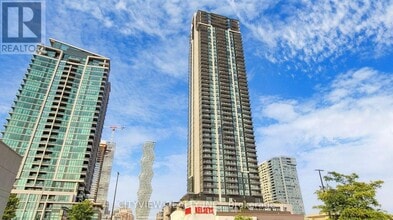 Building Photo - 3975-3975 Grand Park Dr