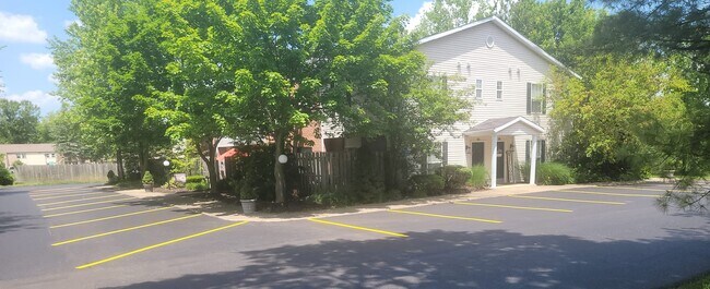 Foto del edificio - 400 Waterside Avenue NW