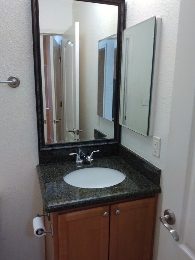 Baño - 440 Dempsey Rd