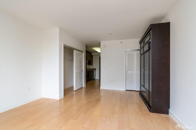 Foto del edificio - 199 New Montgomery St