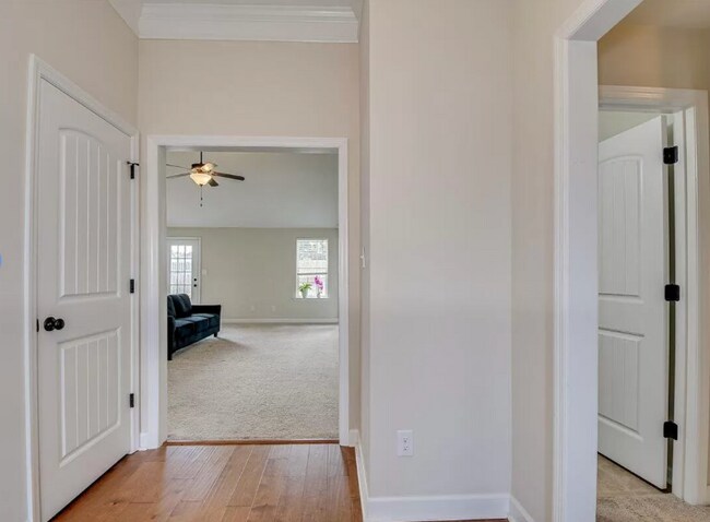 Building Photo - 4064 Pullman Cir