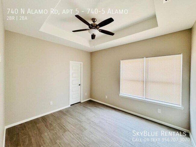Foto del edificio - 740 N Alamo Rd