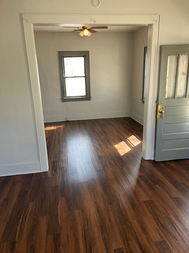 Foto del edificio - $595 - 1 bed 1 bath - Single Family Home