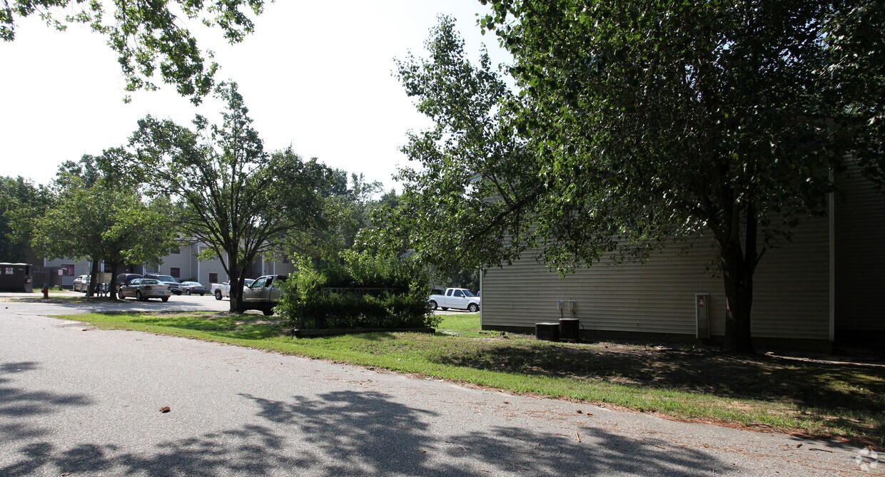 Primary Photo - Knightdale Manor East