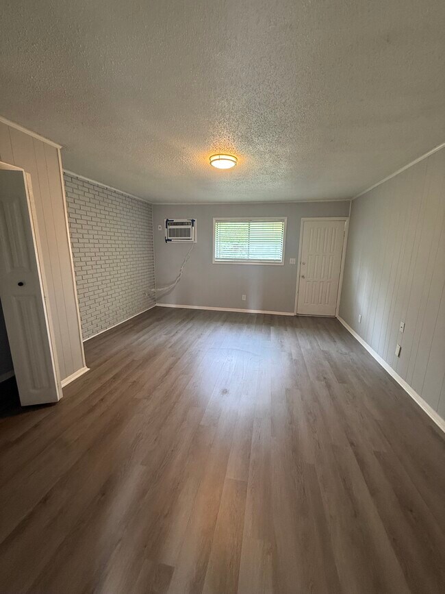 Foto del edificio - 3619 Patton Rd SW