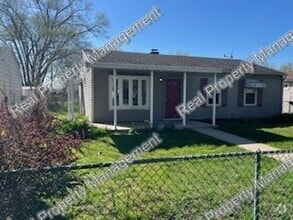 Building Photo - 6622 Rhode Island Ave