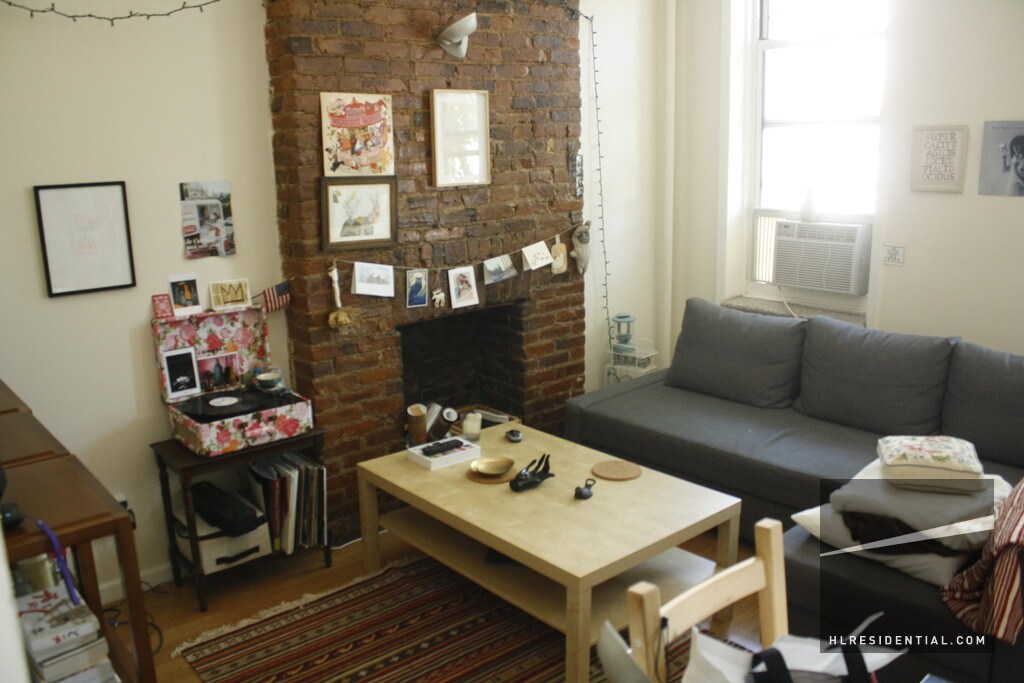Primary Photo - 346 7th Ave