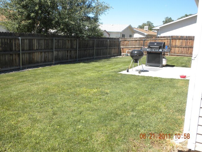 Building Photo - 3187 Brook View Way