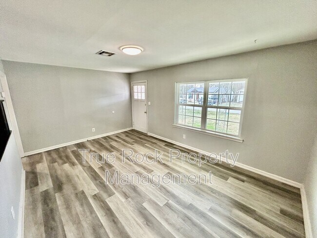 Foto del edificio - 610 W 1st St