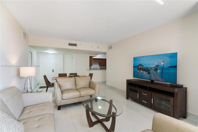 Foto del edificio - 888 Douglas Rd