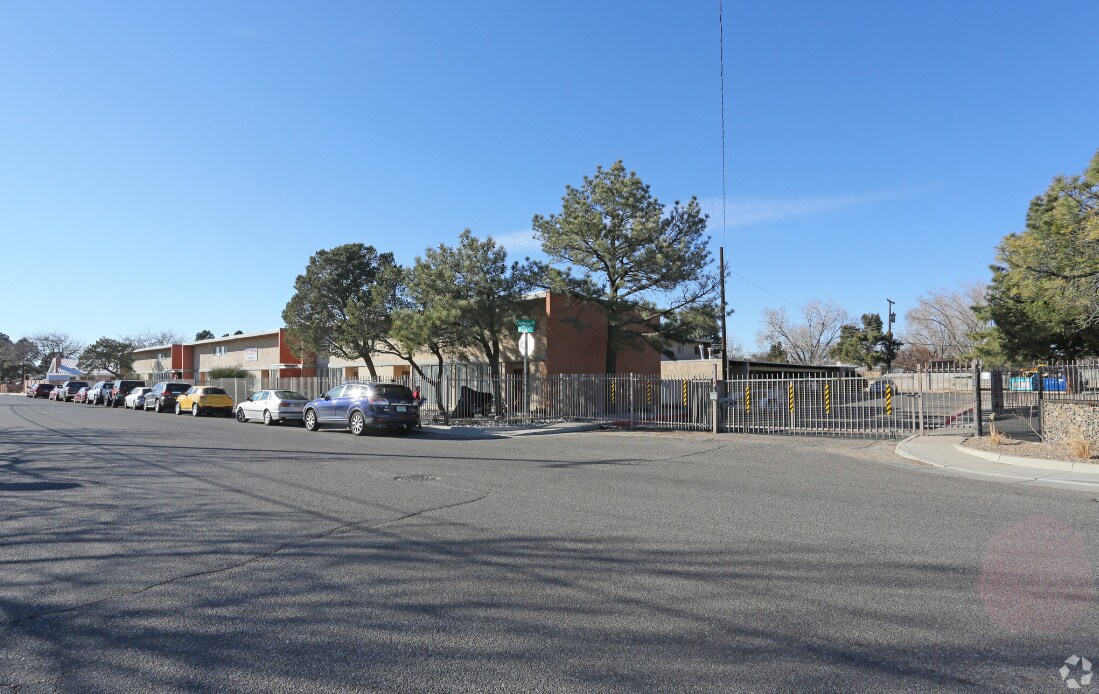 Primary Photo - 7801 Marble Ave
