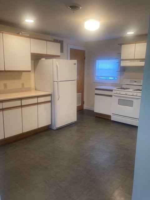 Building Photo - 204 Worth St