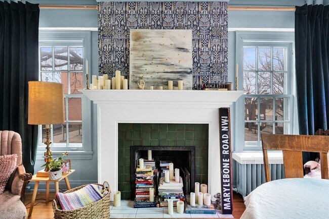 Foto del edificio - Beautiful 2bedr 1bath in the heart of Downtown Champaign