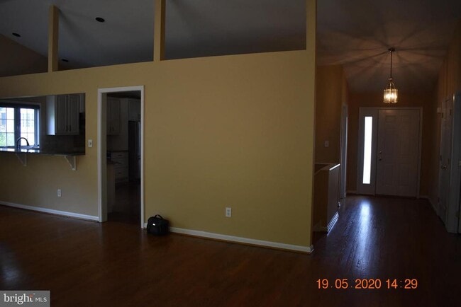 Foto del edificio - 16 Michael Ct