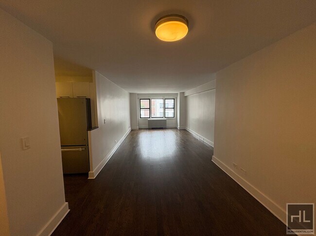Building Photo - EAST 63 STREET