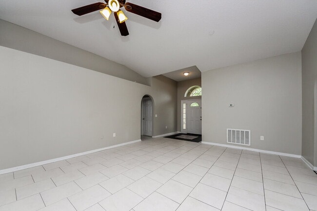 Building Photo - 5070 Silver Thistle Ln