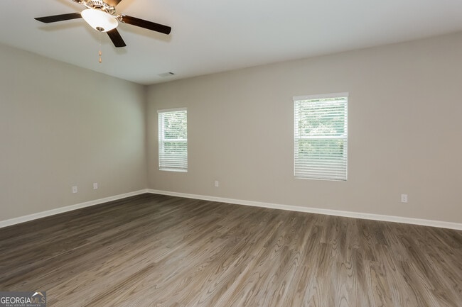 Foto del edificio - 522 Firethorn Ct