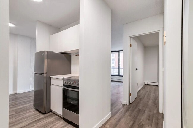 Photo du bâtiment - Westside Apartments