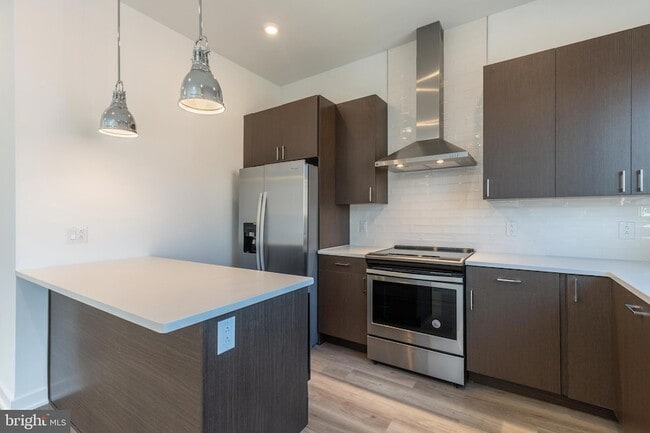 Photo - 710 N 16th St Apartment