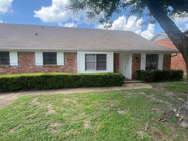 Building Photo - 6517 Dunn Dr