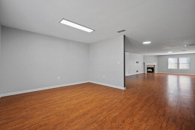 Foto del edificio - 101 Kenneth Blvd NW