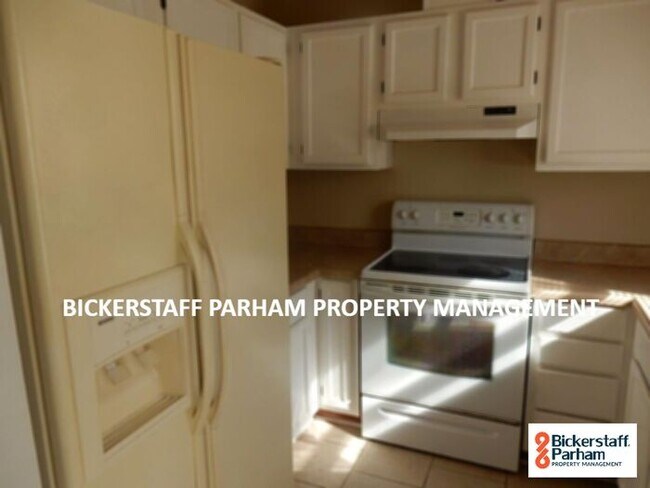 Building Photo - Located in Cusseta!