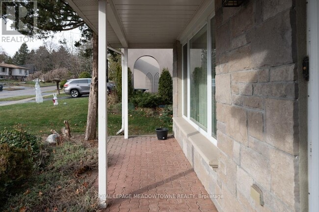 Photo du bâtiment - 1435 Petrie Way