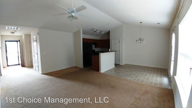 Foto del edificio - 4806 Mystic Oak Dr