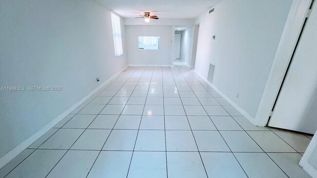 Building Photo - 8429 Forest Hills Dr