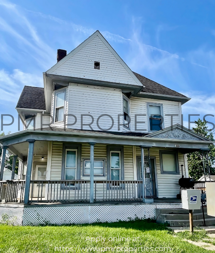 Foto principal - 817 2nd Ave