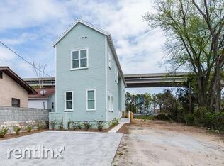 Foto del edificio - 1 br, 1 bath House - 50 F st