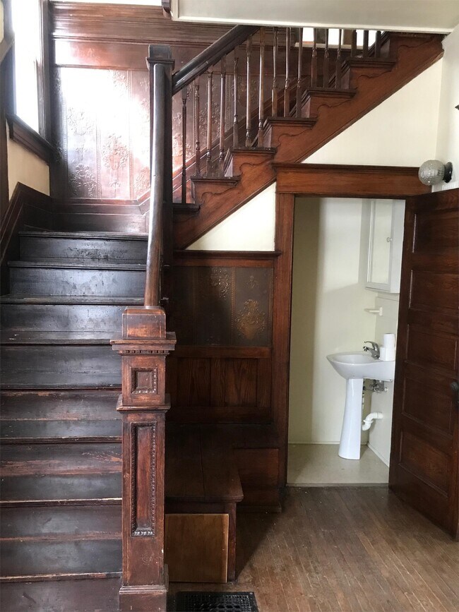 Foto del edificio - 913 10th St