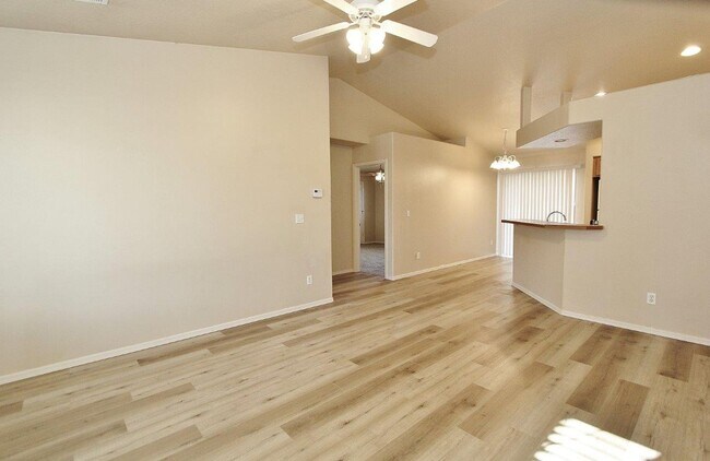 Foto del edificio - Immaculate Single-Level Home