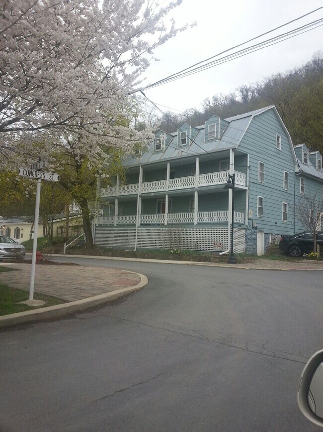 Foto del edificio - 117 Wilkes St