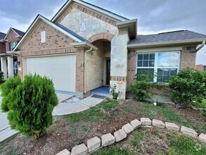 Building Photo - 9018 Pecos Rose Ln