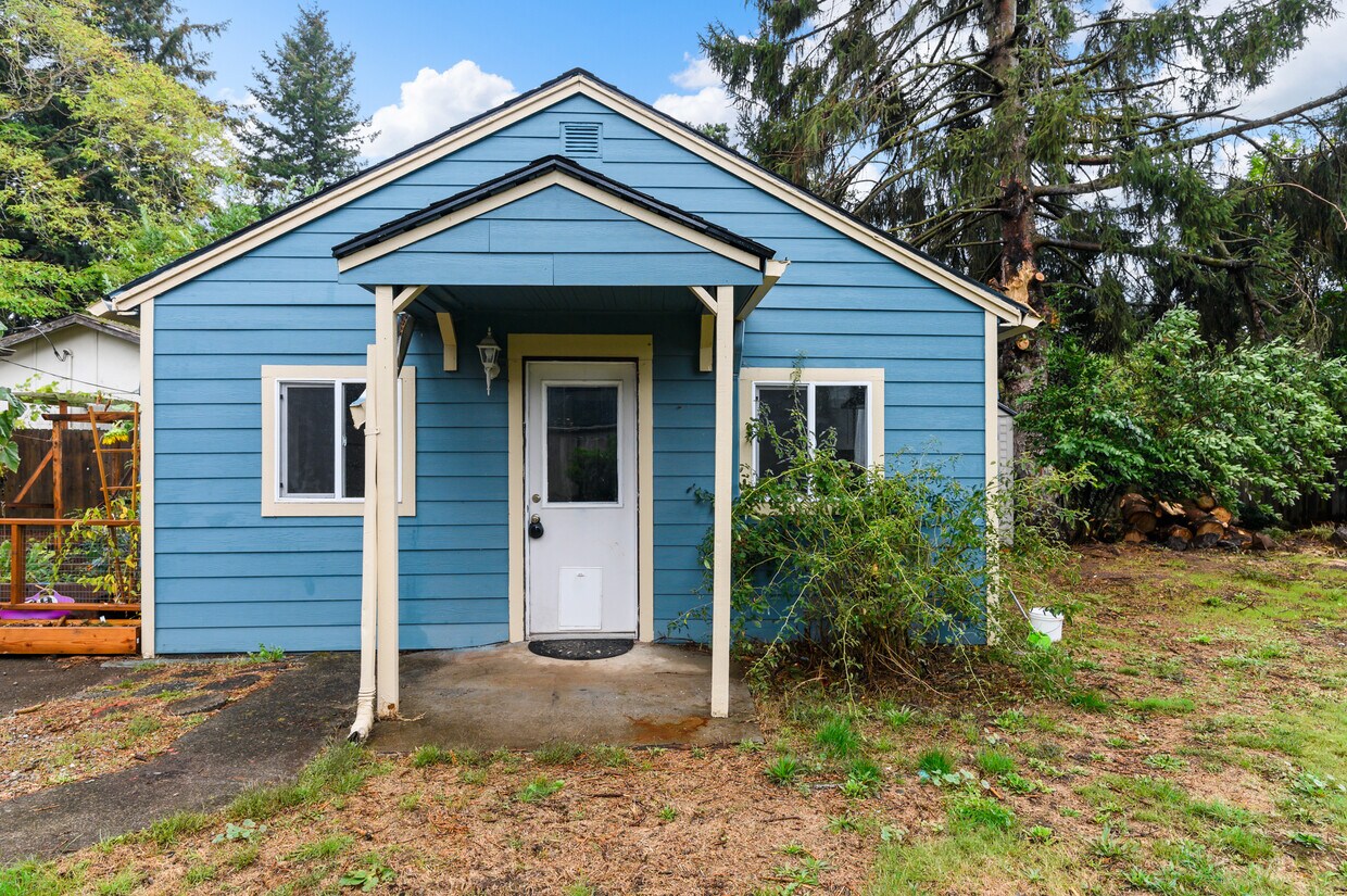 Primary Photo - 2928 SE 111th Ave